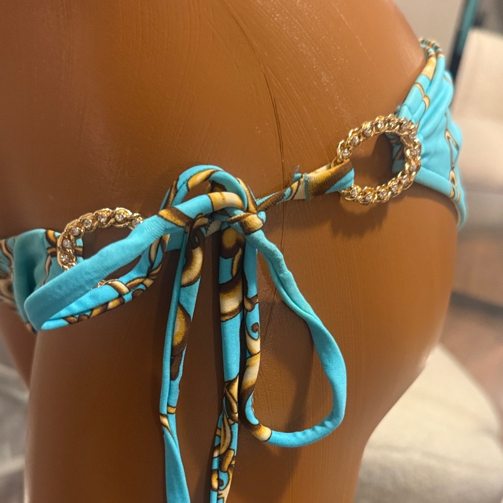 Beach Bunny Turquoise Chain-Print String Bikini - Picture 5 of 10